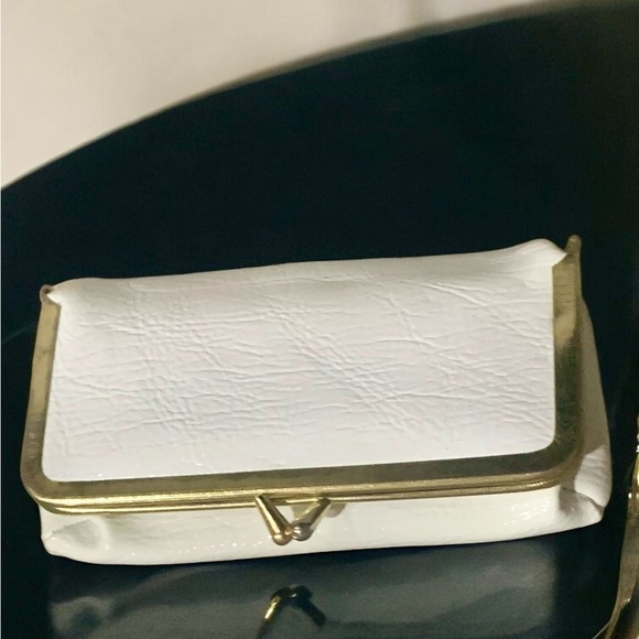 Hong Kong Handbags - Vintage Made in Hong Kong White Clutch w/ Metal Gold Tone Trim